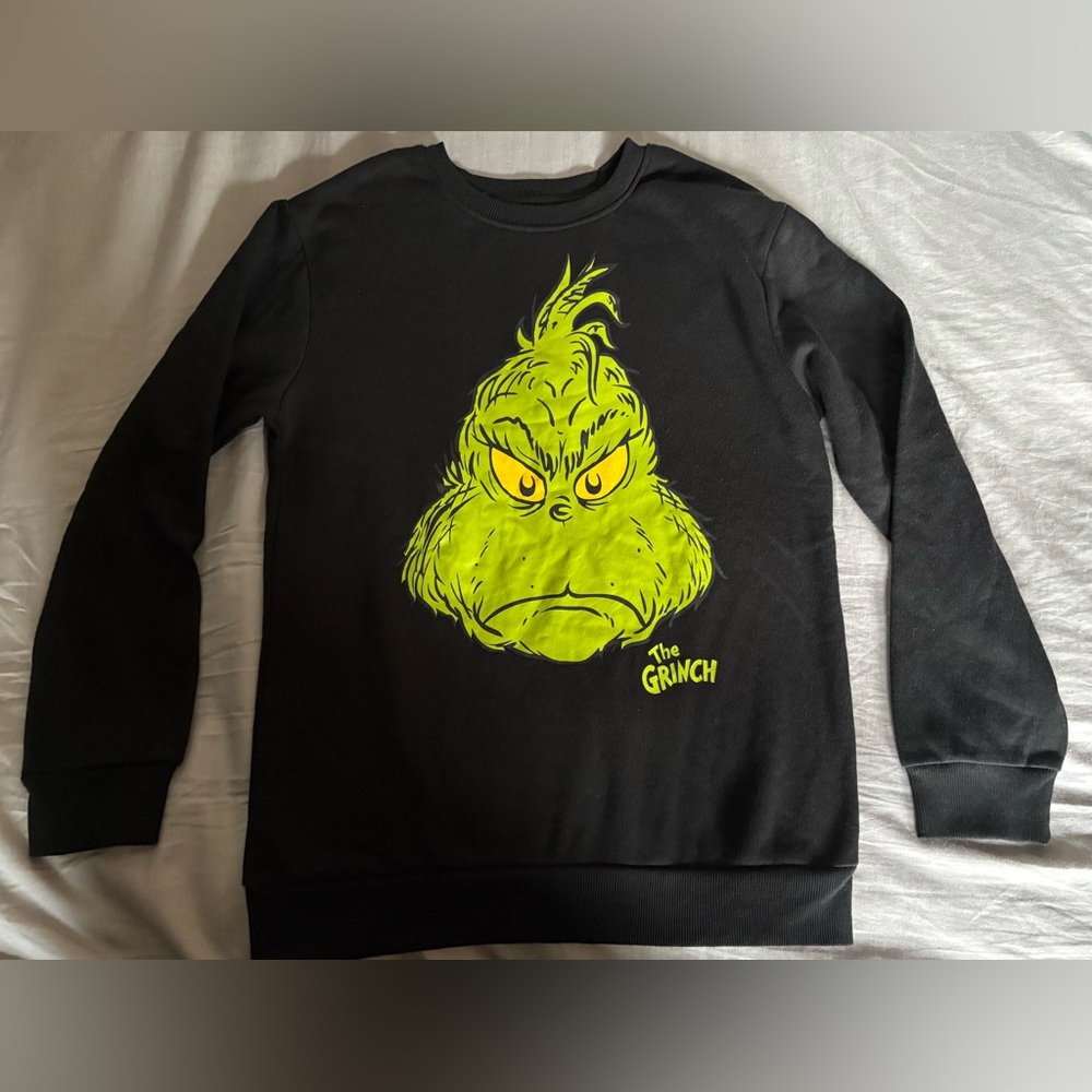 Dr. Seuss The Grinch sweatshirt NWOT